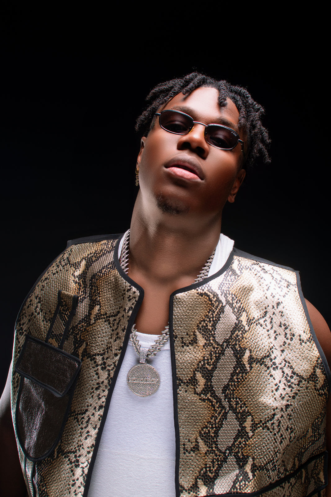 Gilet Simili Cuir sans manches - Imitation peau de serpent - Éthique et Élégant