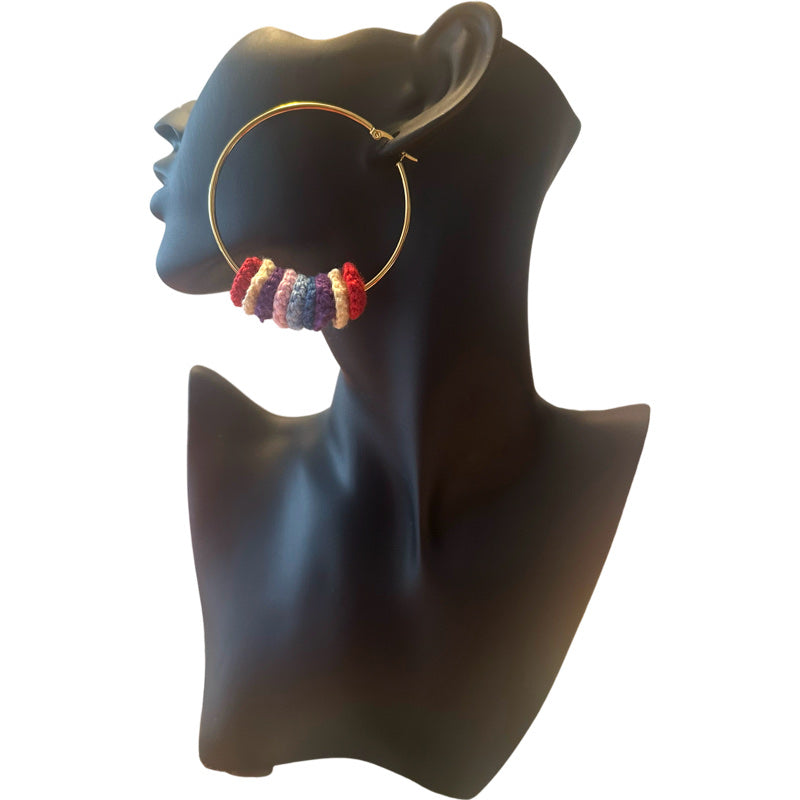 Boucles d’oreilles Créoles “Arc-en-Ciel Crochet” – Fait main